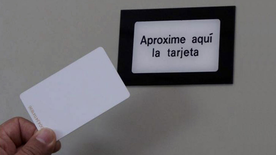 Tarjetas para pesaje en monederos y terminales desatendidos